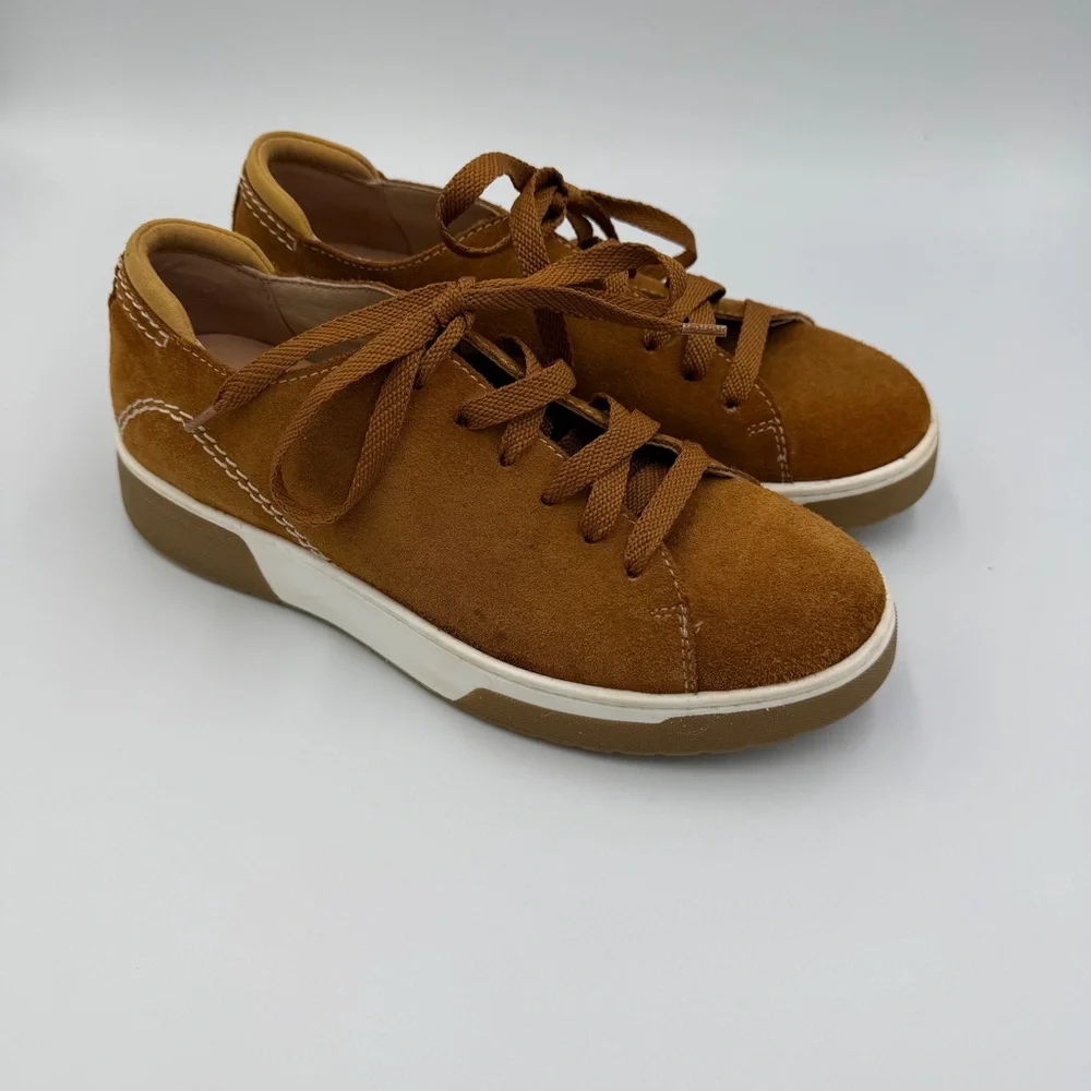 Geox Respira Brown Suede Lace-Up Sneakers – Size 35 (US 5)